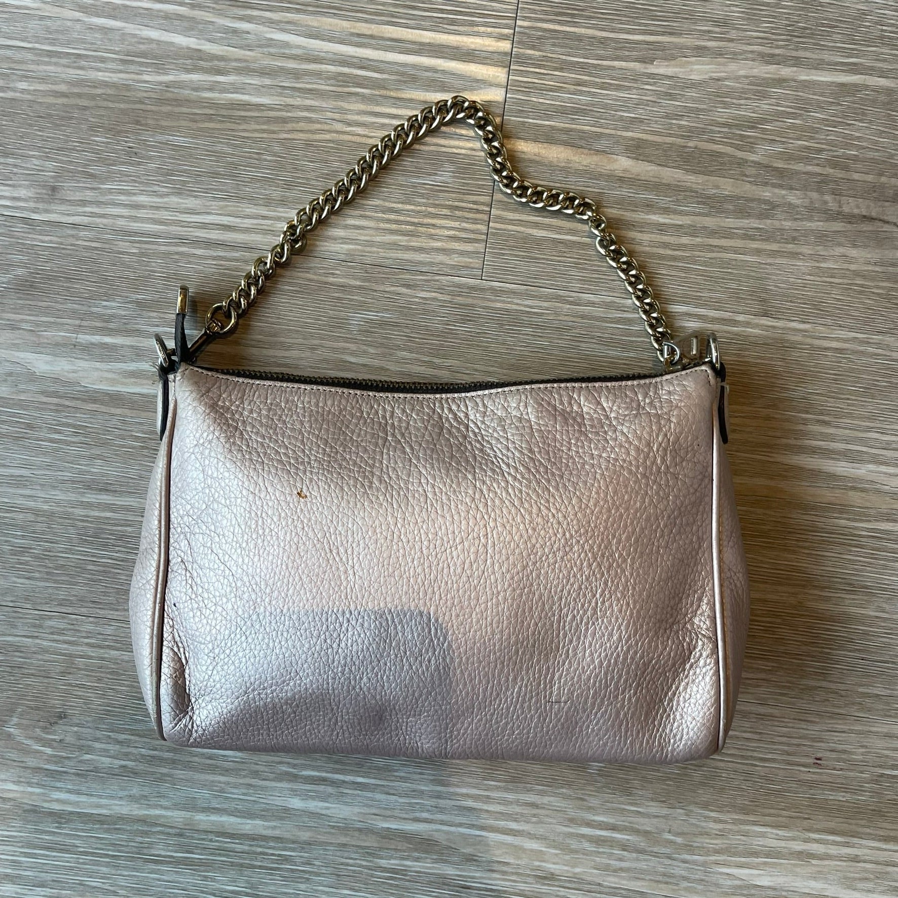 COACH CARRIE SHOULDER BAG – METALLIC BLUSH / CHAMPAGNE LEATHER