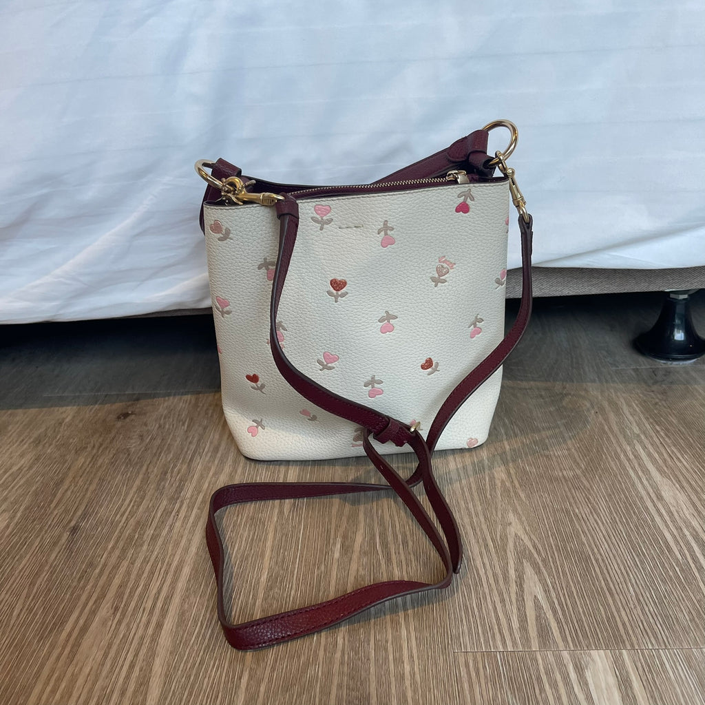 Authentic Coach Small Town Bucket Bag with Heart Petal/Floral Print