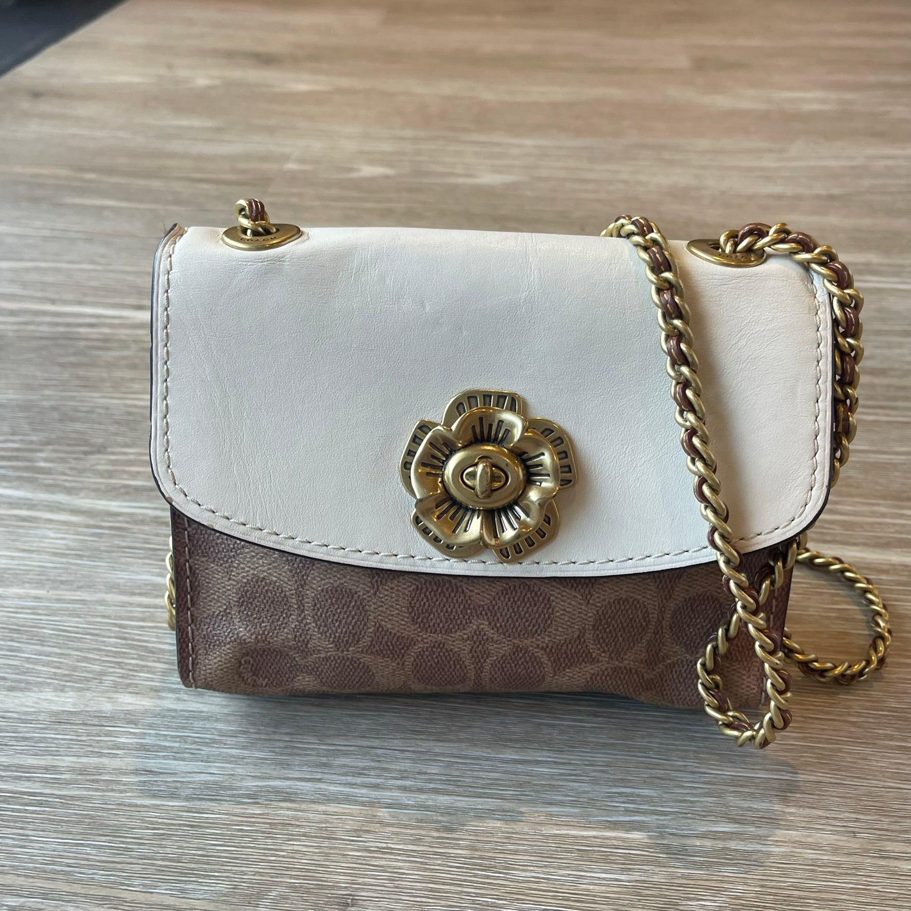 Coach Small Signature Parker 18 Shoulder Bag White Brown