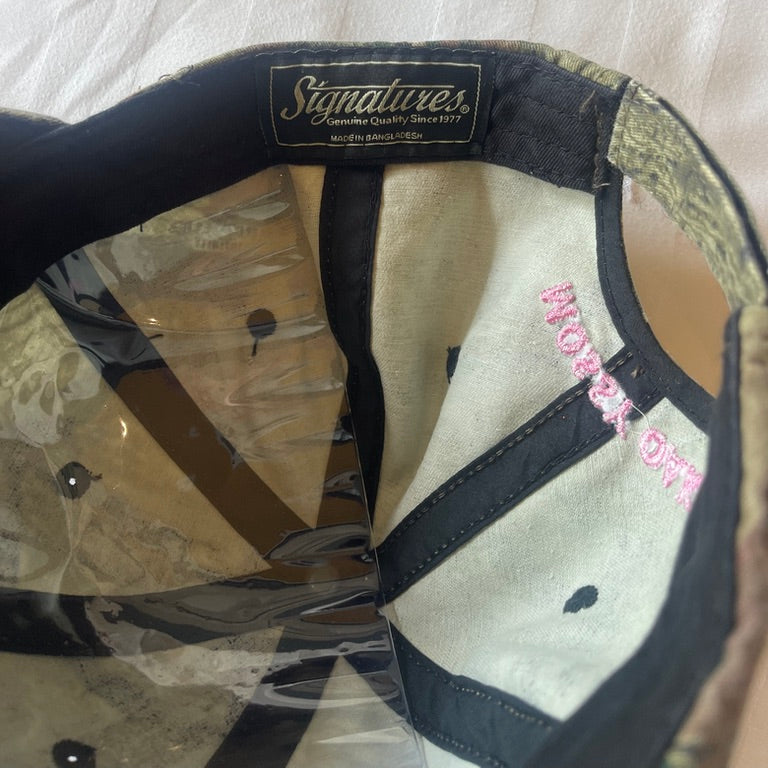 MOSSY OAK Camo Cap w/ Pink trim