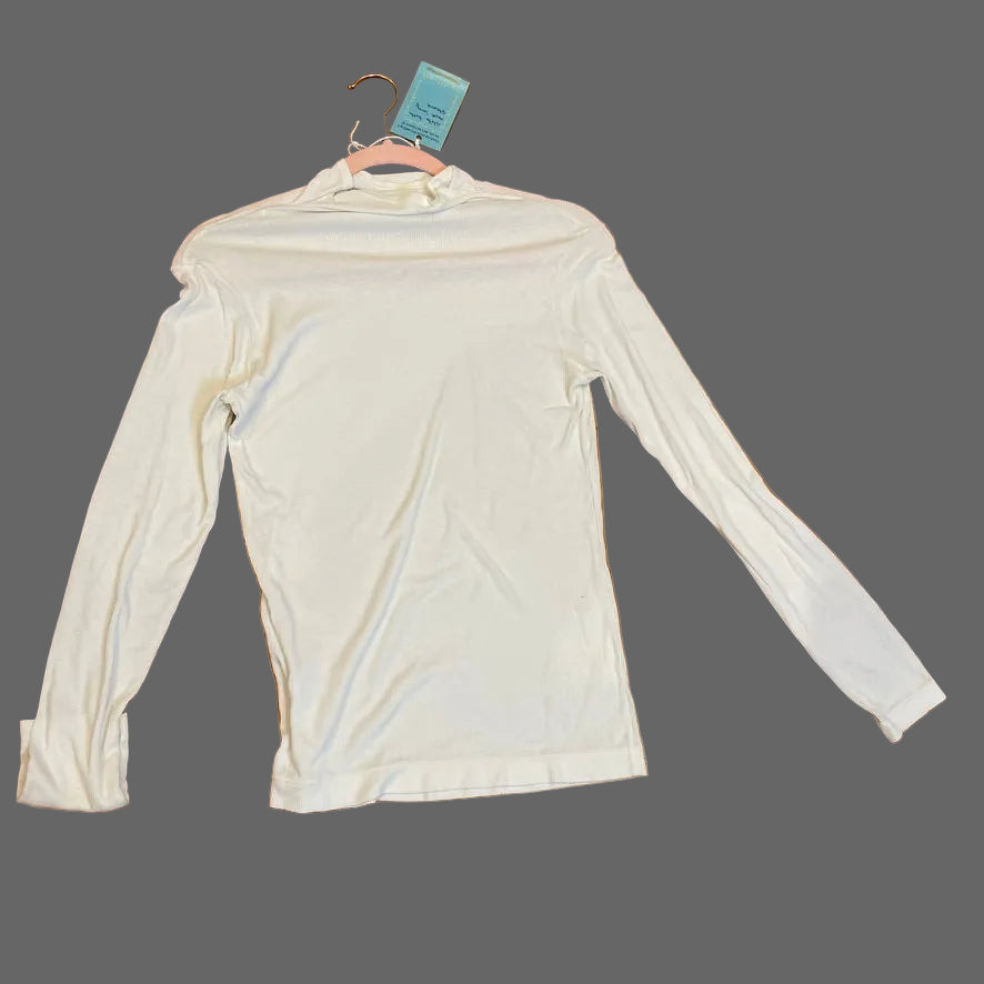 White long sleeve turtle